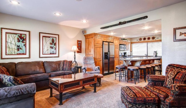 Racquet Club 60 by Park City Lodging