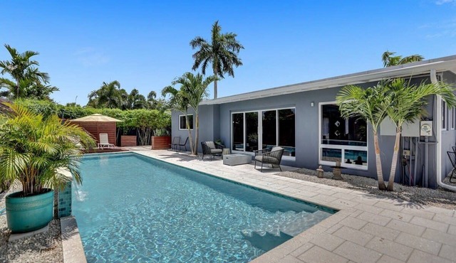 Rad Island City House