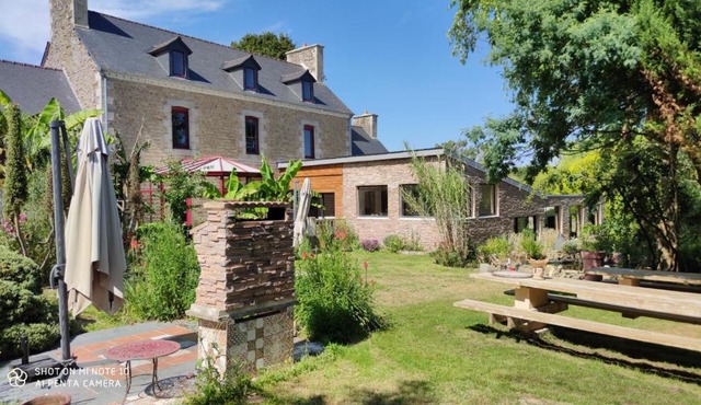 Radendour, manoir, piscine intérieure spa, billard