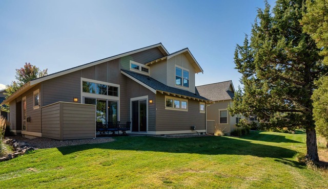 Radiant 3BR Oasis - Ideal Base for Golfing, Skiing, and Relaxing,Adventure Await