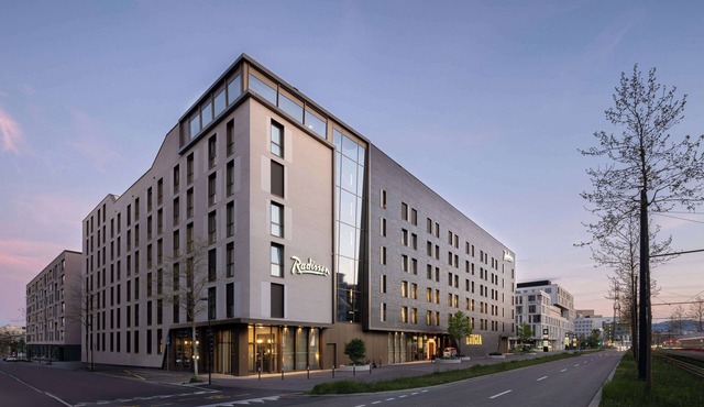 Radisson Hotel & Suites Zurich