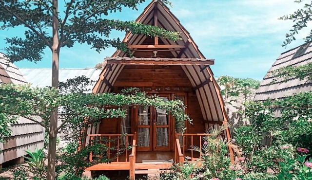 Raffles Inn