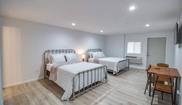 Rafton Inn Vacation Cottage 93