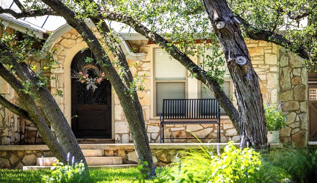 Rahe Guest Haus 30 minutes from Austin