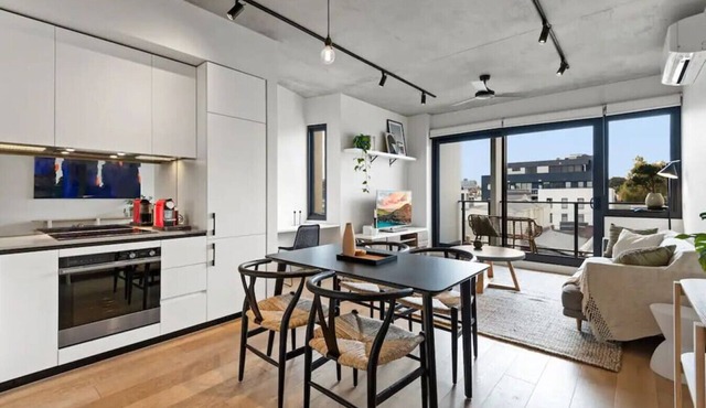 Railway Place - Close to MCG