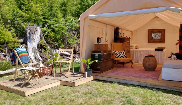 Rain fed Hot Tubs on a Backcountry Lake! Boutique Camping @ 9Mile