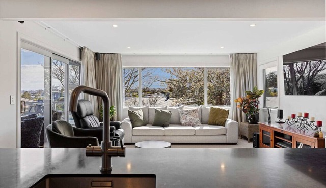 Rainbow Haven, Where family time meets Lake time