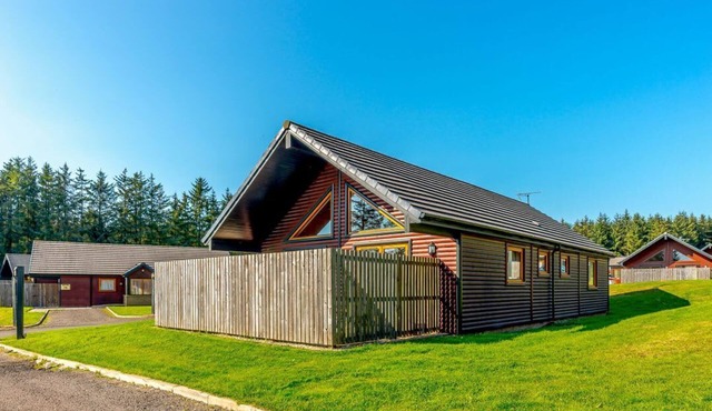 Rainbow Spa Plus (Pet), Dundee