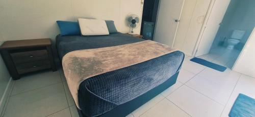 Rainforest Private Bedroom wEnsuite in my 2 bedroom house