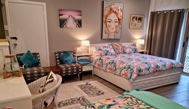 Rainforest Retreat Opal Room