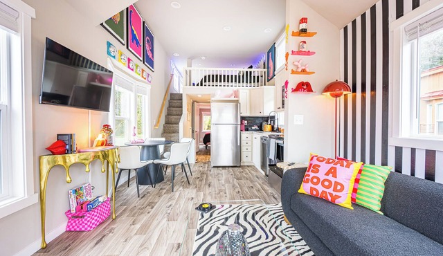 Rainforest Tiny Home Retreat Abstract Modern