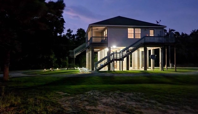 Raised 3 bed 2 bath house with canal access to Wolf River