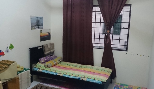 Raisya Homestay Budget Putrajaya Bangi