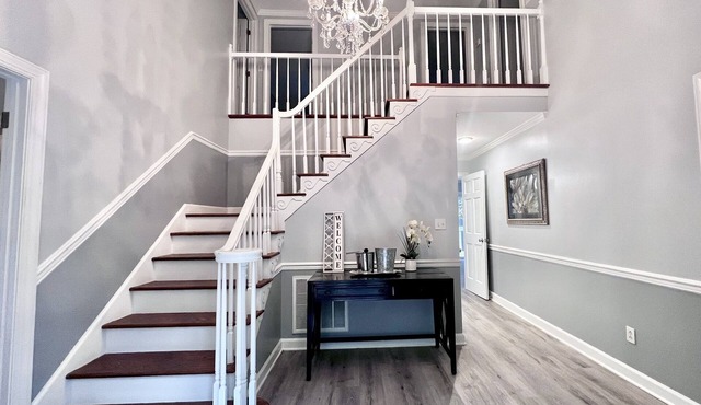 Raleigh Vacation Home- Minutes Away from RDU, Hiking Trails, and Restaurants!