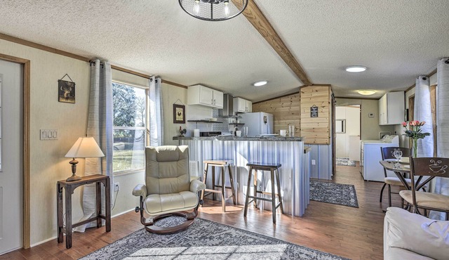 Ralph’s Retreat-Country Living, Perfected