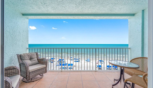 🌟Ram Sea 1-302/Beachfront with pool & Hot tub!