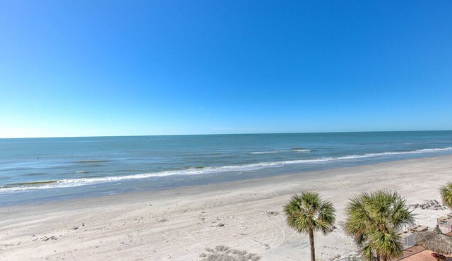 Ram Sea 414 is a Silver Tier 3-bedroom 2 bath Gulf Front Corner Condo