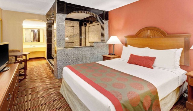 Ramada by Wyndham Baltimore West