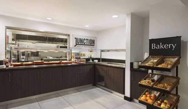 Ramada by Wyndham Cambridge