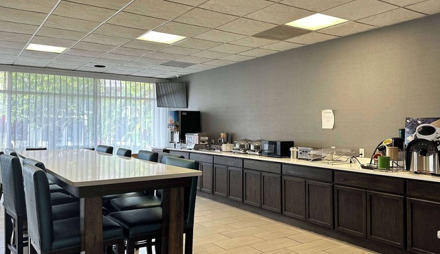 Ramada by Wyndham Cocoa