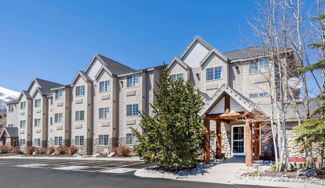 Ramada by Wyndham Frisco