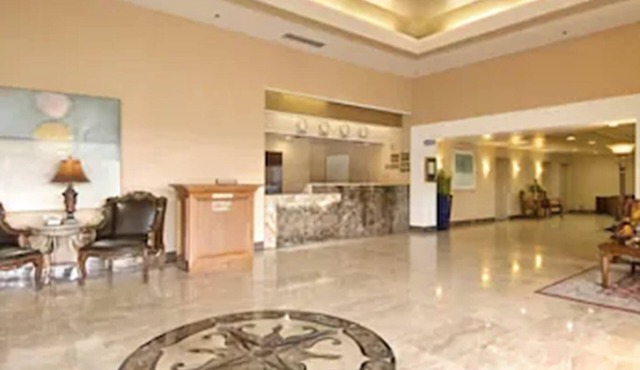 Ramada by Wyndham Hawthorne LAX/LA Stadium