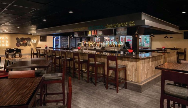 Ramada by Wyndham Indiana