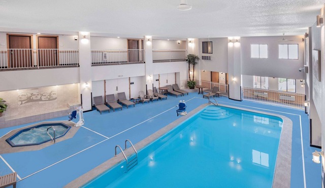 Ramada by Wyndham Keystone Near Mt Rushmore