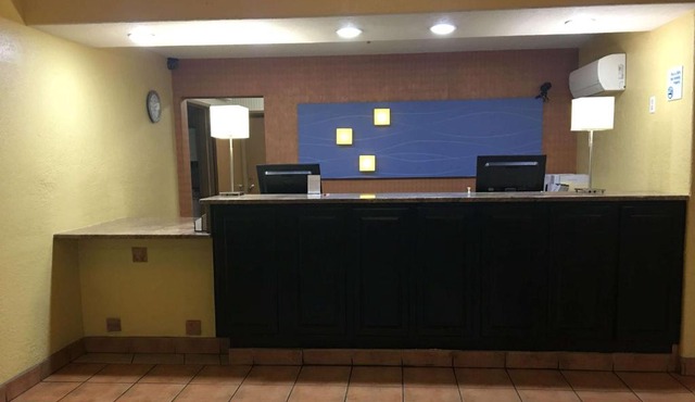 Ramada by Wyndham Santa Fe