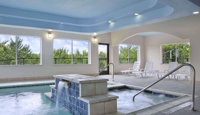 Ramada by Wyndham South Waco