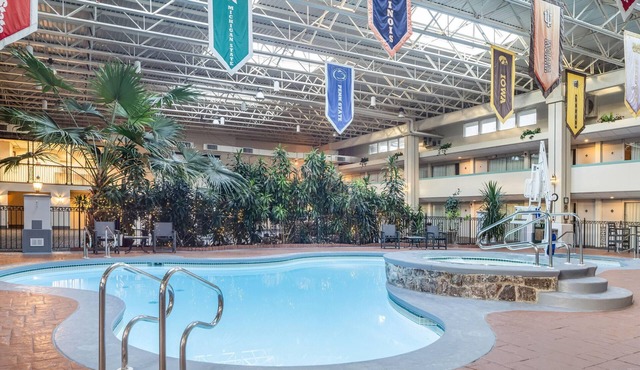 Ramada by Wyndham State College Hotel & Conference Center