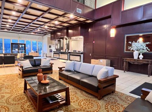 Ramada by Wyndham Tukwila Southcenter