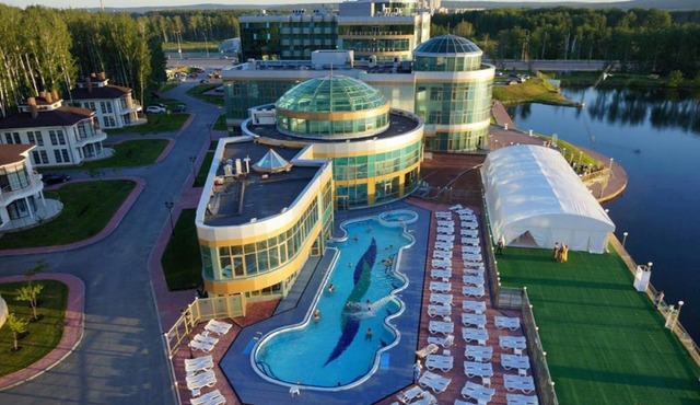 Ramada By Wyndham Yekaterinburg Hotel & Spa