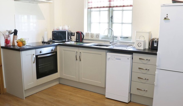 RAMBLERS, pet friendly, character holiday cottage in Kerry