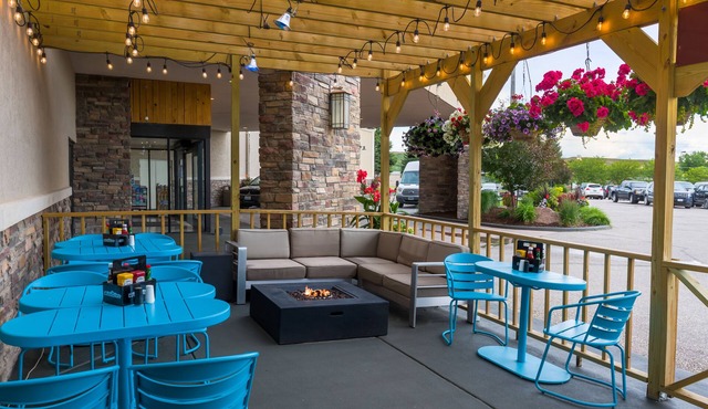 Ramkota Hotel & Conference Center