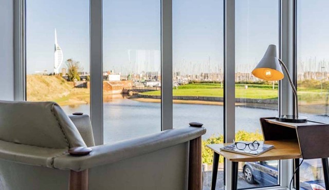 Rampart View - a house that sleeps 6 guests in 3 bedrooms