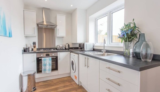 Rana Ct 1 (Morris Suite) | 2 Bed Ground Floor Apt.