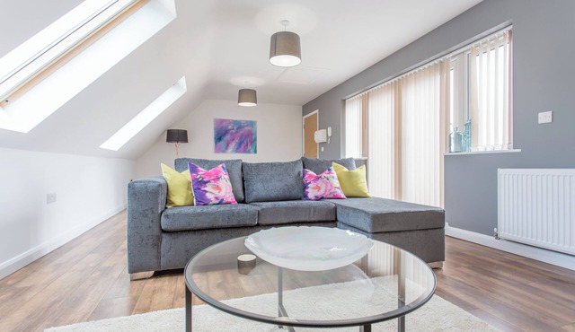 Rana Ct 5 (The Morse Suite) | 1 Bed Top Floor Apt