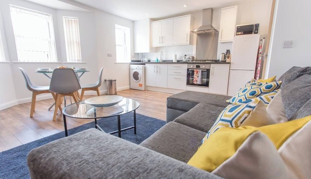 Rana Ct 8 (Randolph Suite) | 2 Bed 1st Floor Apt Duplex