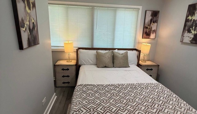 Ranch Cozy Home close to O'Hare