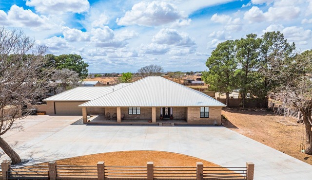 Ranch Oasis on 3 Acres w/Pool, Outdoor Kitchen, RV Parking, Sauna, Gym & More!