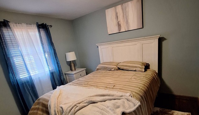 Ranch style family home in quiet neighborhood with dual workspace. Pet friendly.