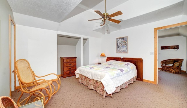 Ranchette Ponderosa - The La Sal #4 at Wind Walker Homestead, Sleeps 3