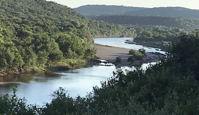 Rancho Buenas Noches-Heaven on the Brazos River, just 90 minutes from Dallas