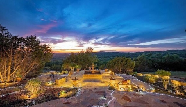 Rancho Deluxe I Families, Stargazing
