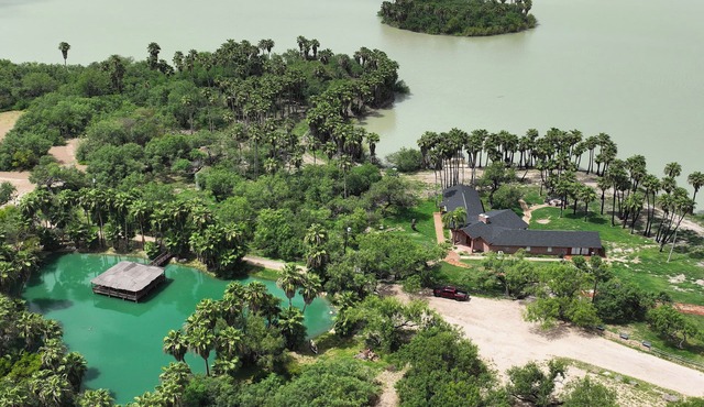 Rancho El Charco Resort - Private Pool, Wildlife & Lake Retreat