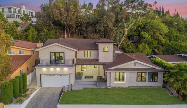 Rancho Haven - Stylish Valley Getaway w/Sunset Views