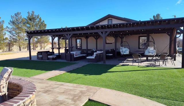 Rancho retreat: nightly rental . For event booking read description below.
