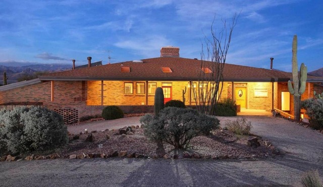 Rancho Venado Tucson, One of a kind, spiritual desert oasis in NE Tucson