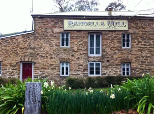Randell's Mill - Adelaide Hills - Romantic Loft Stays